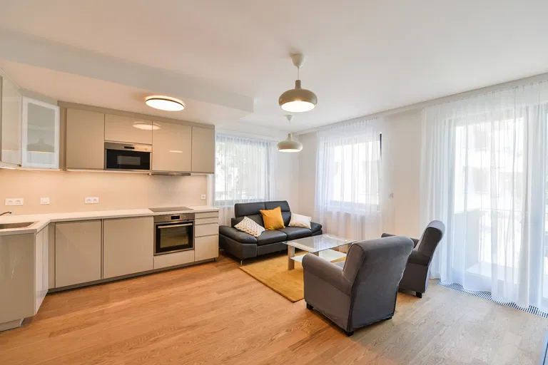Pod Dvorem, Veleslavín - Praha 6 | Prenájom, Byt, 2-izbový, 60 m²