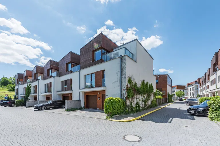 Zelená, Statenice - Praha-západ | Predaj, Rodinný dom, 5-izbový, 212 m²