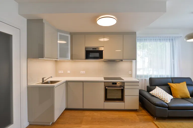 Pod Dvorem, Veleslavín - Praha 6 | Prenájom, Byt, 2-izbový, 60 m²