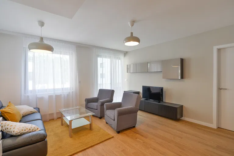 Pod Dvorem, Veleslavín - Praha 6 | Prenájom, Byt, 2-izbový, 60 m²