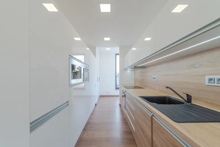 Dunajská, Staré Mesto - Bratislava I | Prenájom, Byt, 3-izbový, 173 m²
