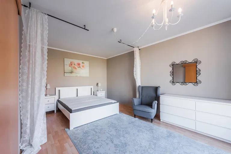 Na Maninách, Holešovice - Praha 7 | Prenájom, Byt, 2-izbový, 80 m²