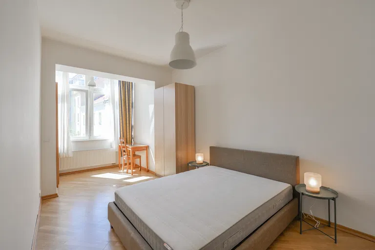 Kamenická, Holešovice - Praha 7 | Prenájom, Byt, 3-izbový, 86 m²