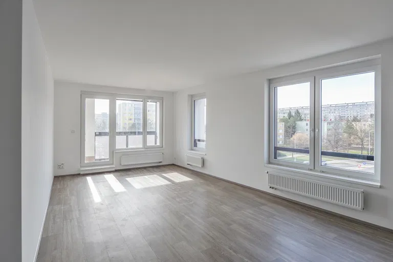 Makedonská, Střížkov - Praha 9 | Prenájom, Byt, 3-izbový, 107 m²