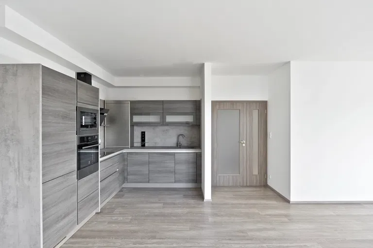 Makedonská, Střížkov - Praha 9 | Prenájom, Byt, 3-izbový, 107 m²