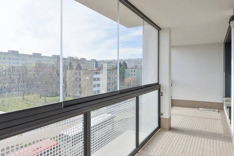 Makedonská, Střížkov - Praha 9 | Prenájom, Byt, 3-izbový, 107 m²