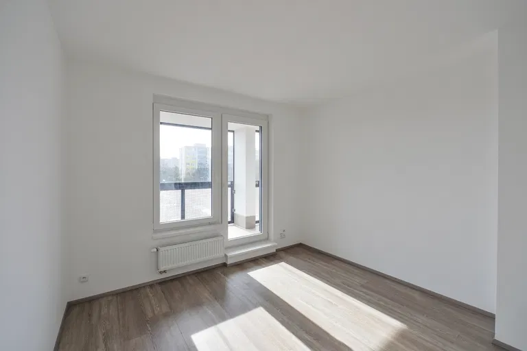 Makedonská, Střížkov - Praha 9 | Prenájom, Byt, 3-izbový, 107 m²