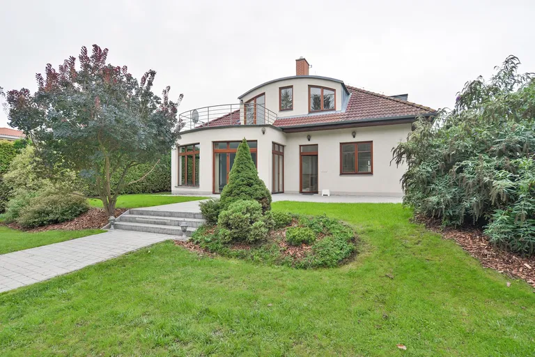 K Hlásku, Nebušice - Prague 6 | Rent, House, Five-bedroom (6+kk)