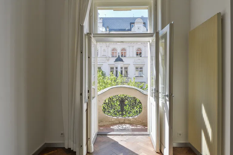 Pařížská, Staré Město - Prague 1 | Sale, Apartment, Two-bedroom (3+1), 117 m²