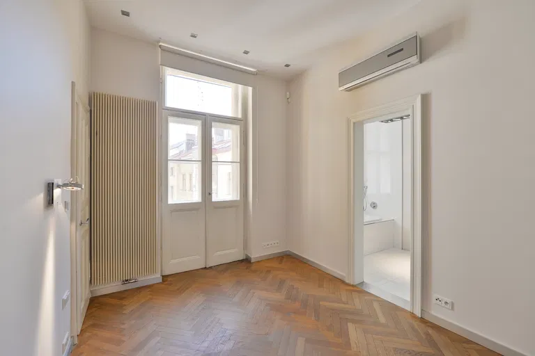 Pařížská, Staré Město - Prague 1 | Sale, Apartment, Two-bedroom (3+1), 117 m²