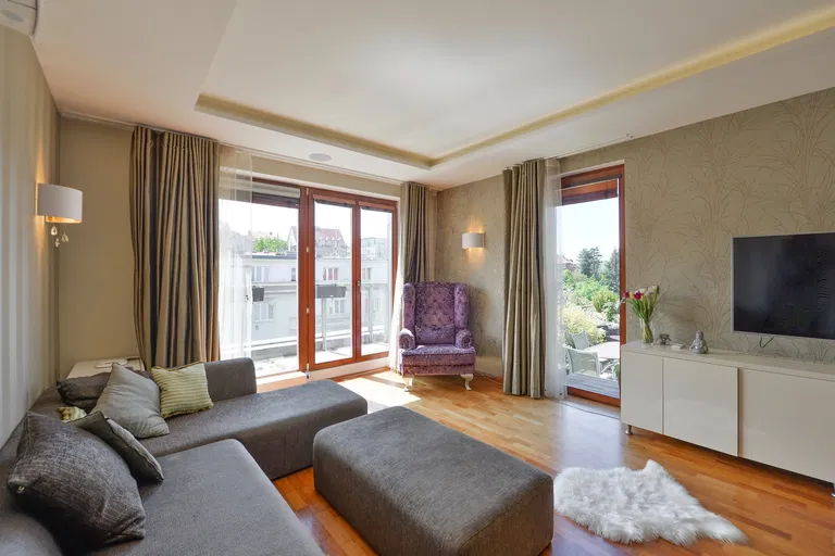 Brabcova, Podolí - Prague 4 | Sale, Apartment, Three-bedroom (4+kk), 166 m²