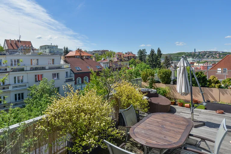 Brabcova, Podolí - Prague 4 | Sale, Apartment, Three-bedroom (4+kk), 166 m²