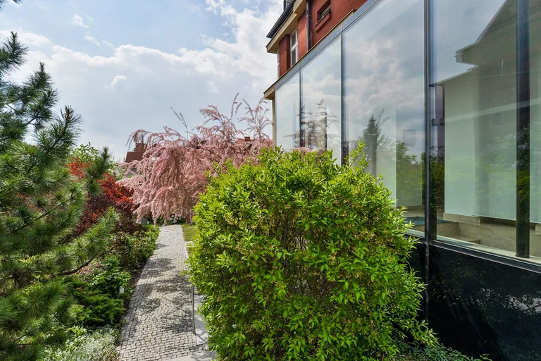 Benešovská, Vinohrady - Praha 10 | Prenájom, Rodinný dom, 5-izbový, 320 m²