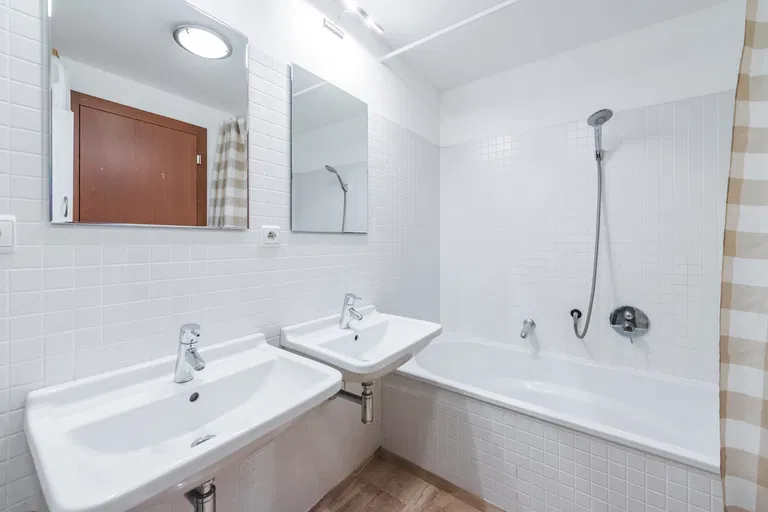 Paříkova, Vysočany - Prague 9 | Sale, Apartment, One-bedroom (2+kk), 61 m²