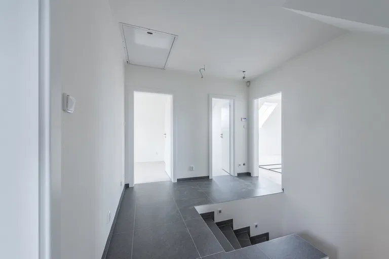 Libeň u Libeře, Jesenice - Praha-západ | Predaj, Rodinný dom, 4-izbový, 259 m²