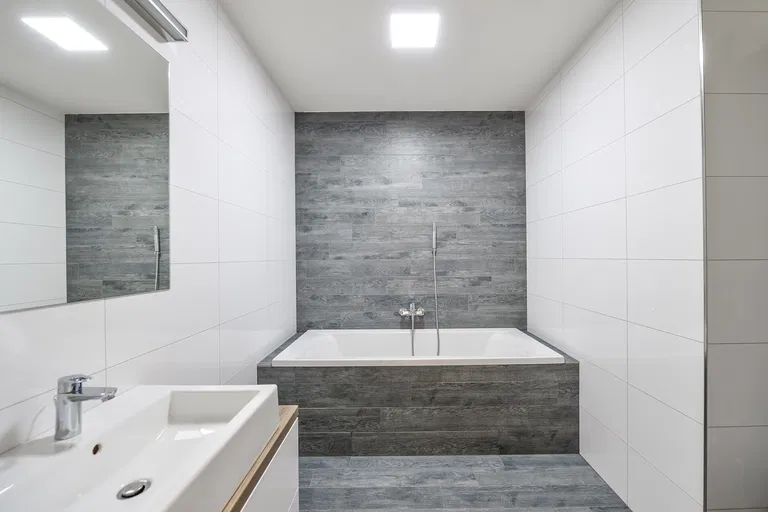 Štursova, Bubeneč - Praha 6 | Prenájom, Byt, 4-izbový, 175 m²
