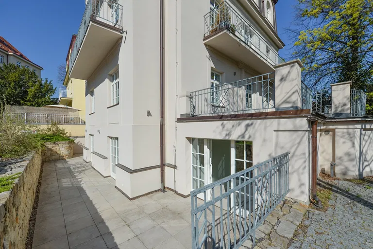 Štursova, Bubeneč - Praha 6 | Prenájom, Byt, 4-izbový, 175 m²