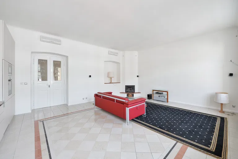 Šafaříkova, Vinohrady - Prague 2 | Sale, Apartment, Two-bedroom (3+kk), 94 m²