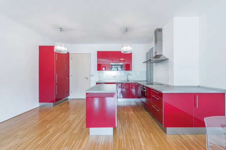Rohanské nábřeží, Karlín - Praha 8 | Prenájom, Byt, 3-izbový, 120 m²
