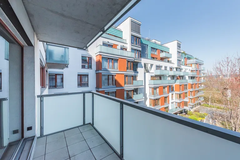 Rohanské nábřeží, Karlín - Praha 8 | Prenájom, Byt, 3-izbový, 120 m²