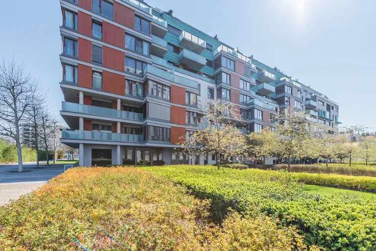 Rohanské nábřeží, Karlín - Praha 8 | Prenájom, Byt, 3-izbový, 120 m²