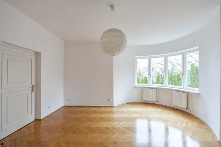 Nad Zlíchovem, Hlubočepy - Praha 5 | Prenájom, Byt, 4-izbový, 140 m²