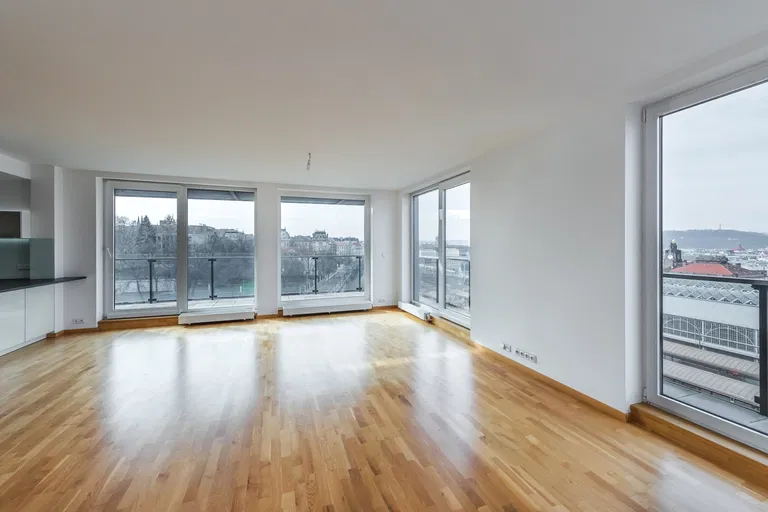Italská, Vinohrady - Praha 2 | Prenájom, Byt, 3-izbový, 128 m²