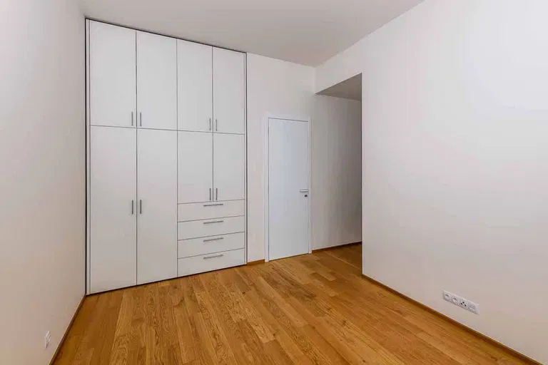 Sanderova, Holešovice - Praha 7 | Predaj, Byt, 5-izbový, 262 m²