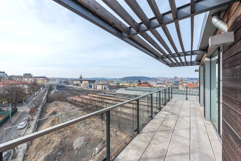 Italská, Vinohrady - Praha 2 | Prenájom, Byt, 3-izbový, 128 m²