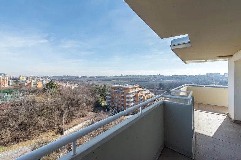 Hyacintová, Záběhlice - Prague 10 | Sale, Apartment, Three-bedroom (4+1), 188 m²
