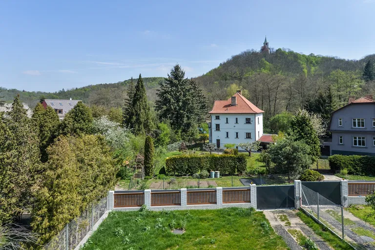 Pokojná, Dejvice - Prague 6 | Sale, House, Four-bedroom (5+kk), 281 m²