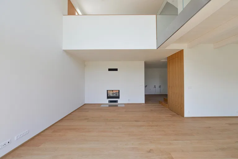 Pokojná, Dejvice - Prague 6 | Sale, House, Four-bedroom (5+kk), 281 m²