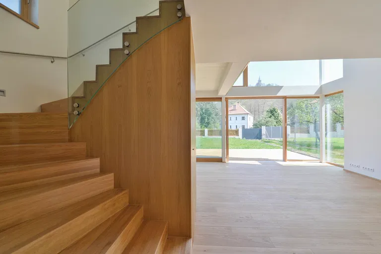 Pokojná, Dejvice - Prague 6 | Sale, House, Four-bedroom (5+kk), 281 m²