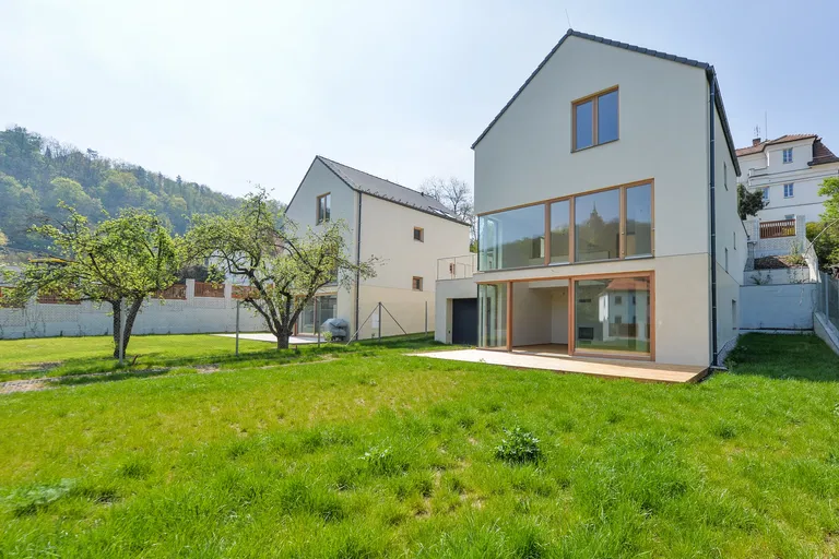 Pokojná, Dejvice - Prague 6 | Sale, House, Four-bedroom (5+kk), 281 m²