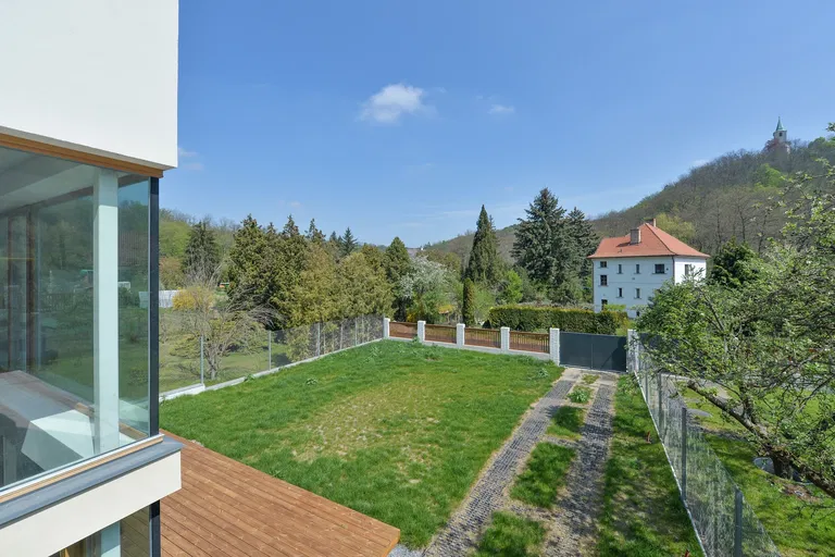 Pokojná, Dejvice - Prague 6 | Sale, House, Four-bedroom (5+kk), 281 m²