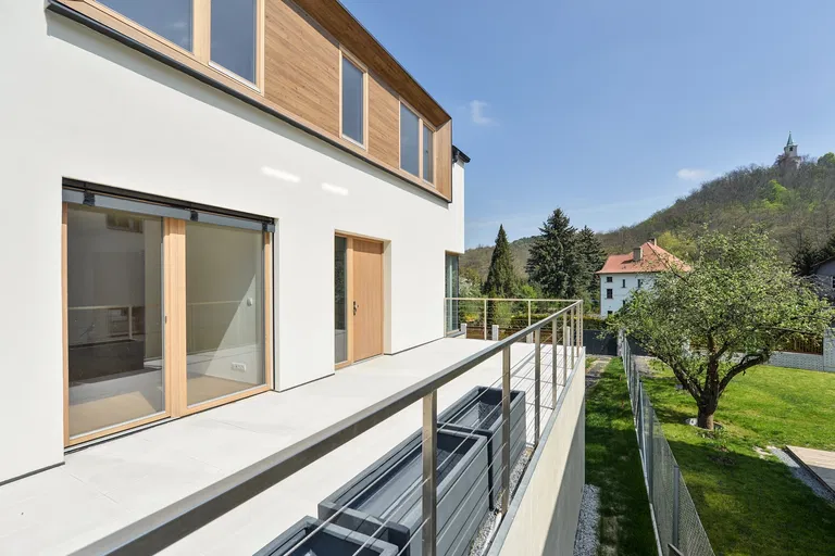 Pokojná, Dejvice - Prague 6 | Sale, House, Four-bedroom (5+kk), 281 m²