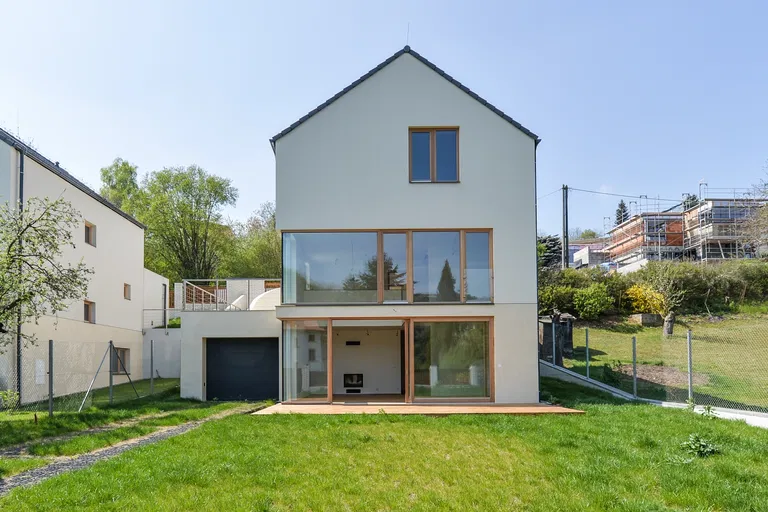 Pokojná, Dejvice - Prague 6 | Sale, House, Four-bedroom (5+kk), 281 m²