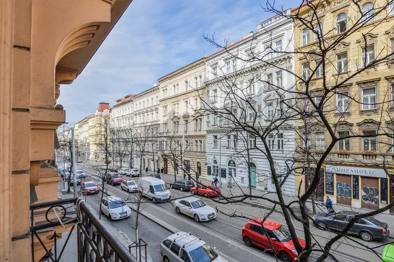 Korunní, Vinohrady - Praha 2 | Prenájom, Byt, 2-izbový, 61 m²