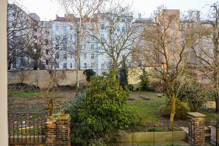 Korunní, Vinohrady - Praha 2 | Prenájom, Byt, 2-izbový, 61 m²
