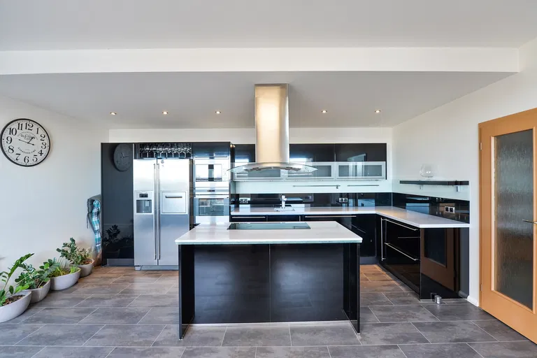 Kryšpínova, Dolní Měcholupy - Praha 10 | Predaj, Byt, 4-izbový, 128 m²
