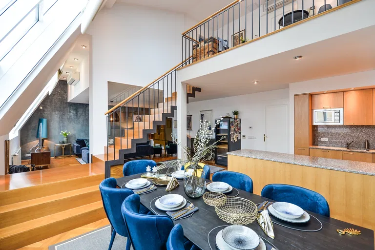 Haštalská, Staré Město - Praha 1 | Prenájom, Byt, 3-izbový, 141 m²