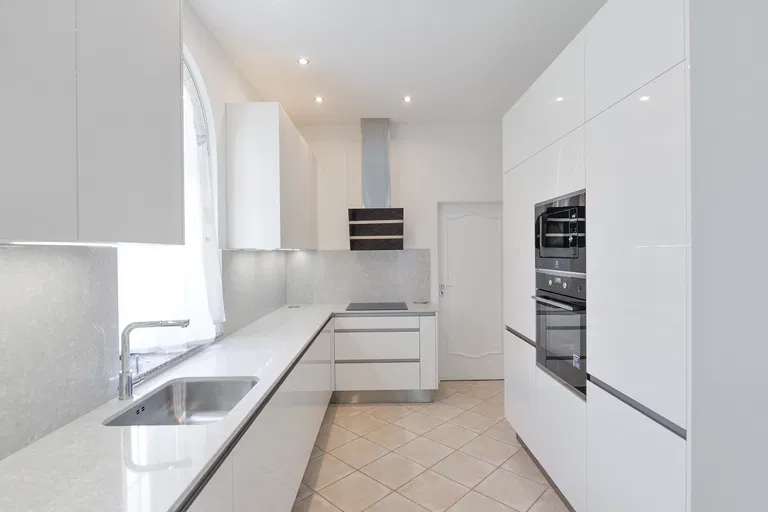 Nebušická, Nebušice - Prague 6 | Rent, House, Four-bedroom (5+1), 243 m²