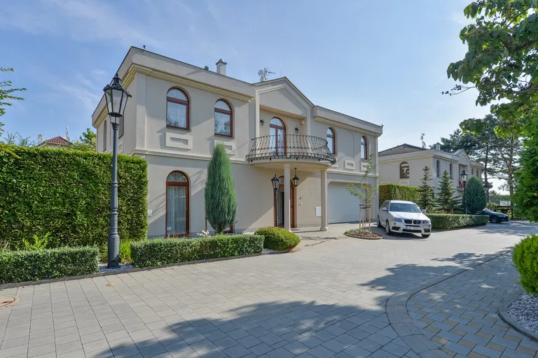 Nebušická, Nebušice - Prague 6 | Rent, House, Four-bedroom (5+1), 243 m²
