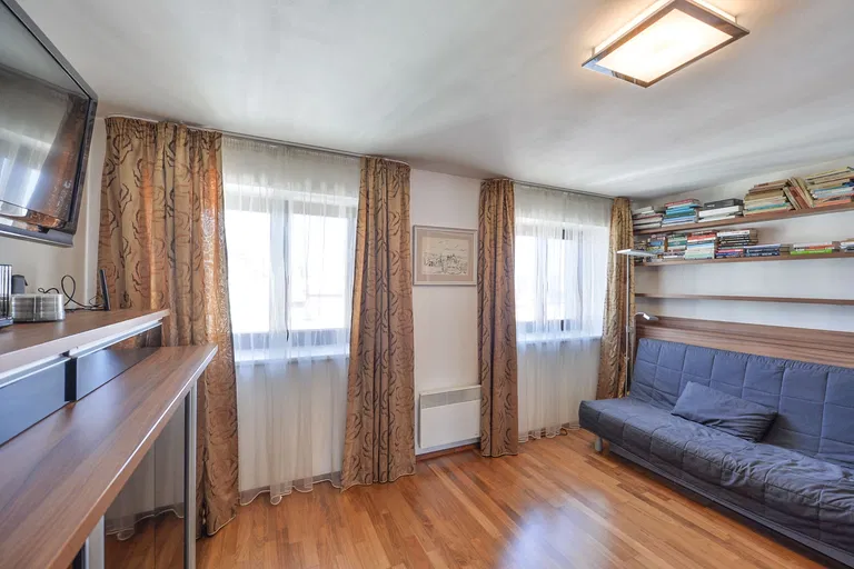 Mezírka, Brno - střed - Brno-město | Sale, Apartment, Three-bedroom (4+kk), 165 m²