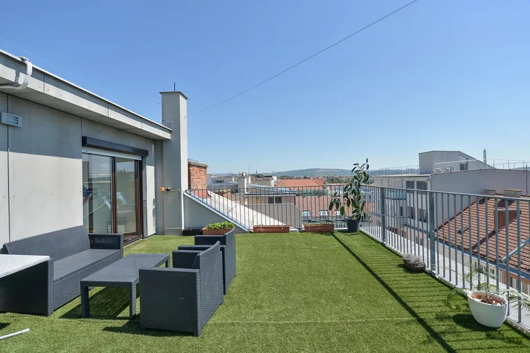 Mezírka, Brno - střed - Brno-město | Sale, Apartment, Three-bedroom (4+kk), 165 m²