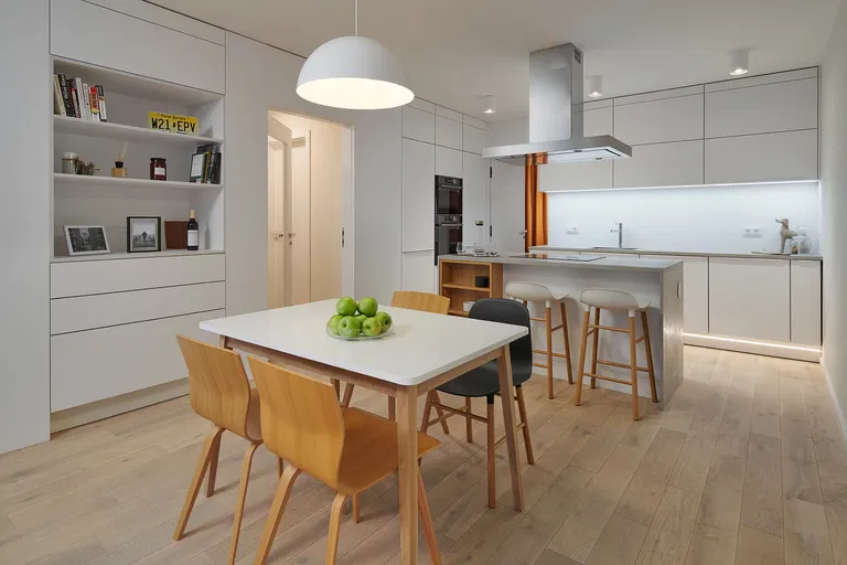 Na Lysinách, Hodkovičky - Prague 4 | Sale, Apartment, One-bedroom (2+kk), 80 m²