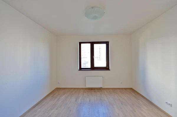 Učňovská, Hrdlořezy - Prague 9 | Rent, Apartment, Two-bedroom (3+kk), 72 m²