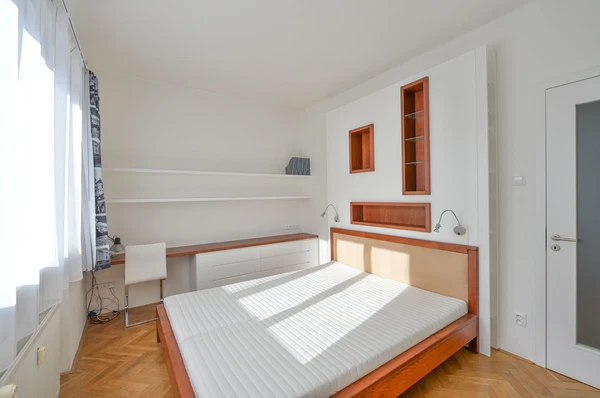 Pod Marjánkou, Břevnov - Prague 6 | Rent, Apartment, Two-bedroom (3+kk), 75 m²