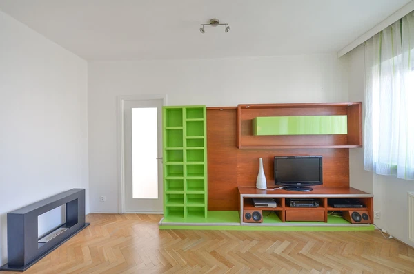 Pod Marjánkou, Břevnov - Prague 6 | Rent, Apartment, Two-bedroom (3+kk), 75 m²