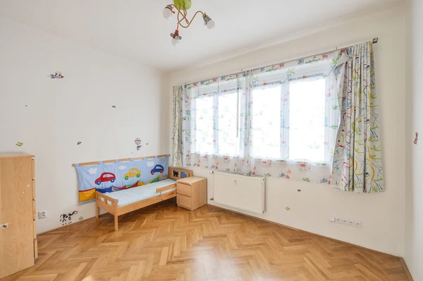 Pod Marjánkou, Břevnov - Prague 6 | Rent, Apartment, Two-bedroom (3+kk), 75 m²